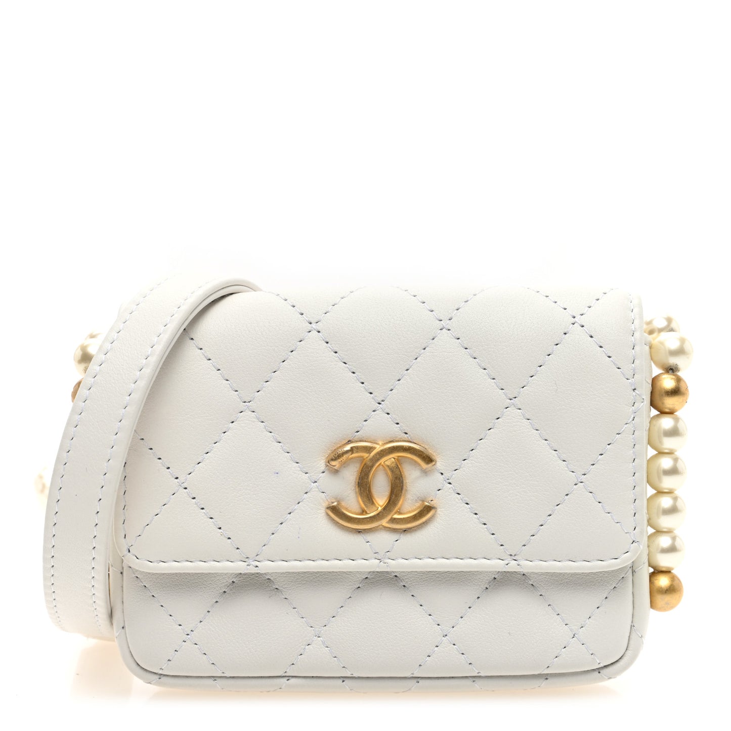 Calfskin Quilted About Pearls Card Holder Flap With Chain White
