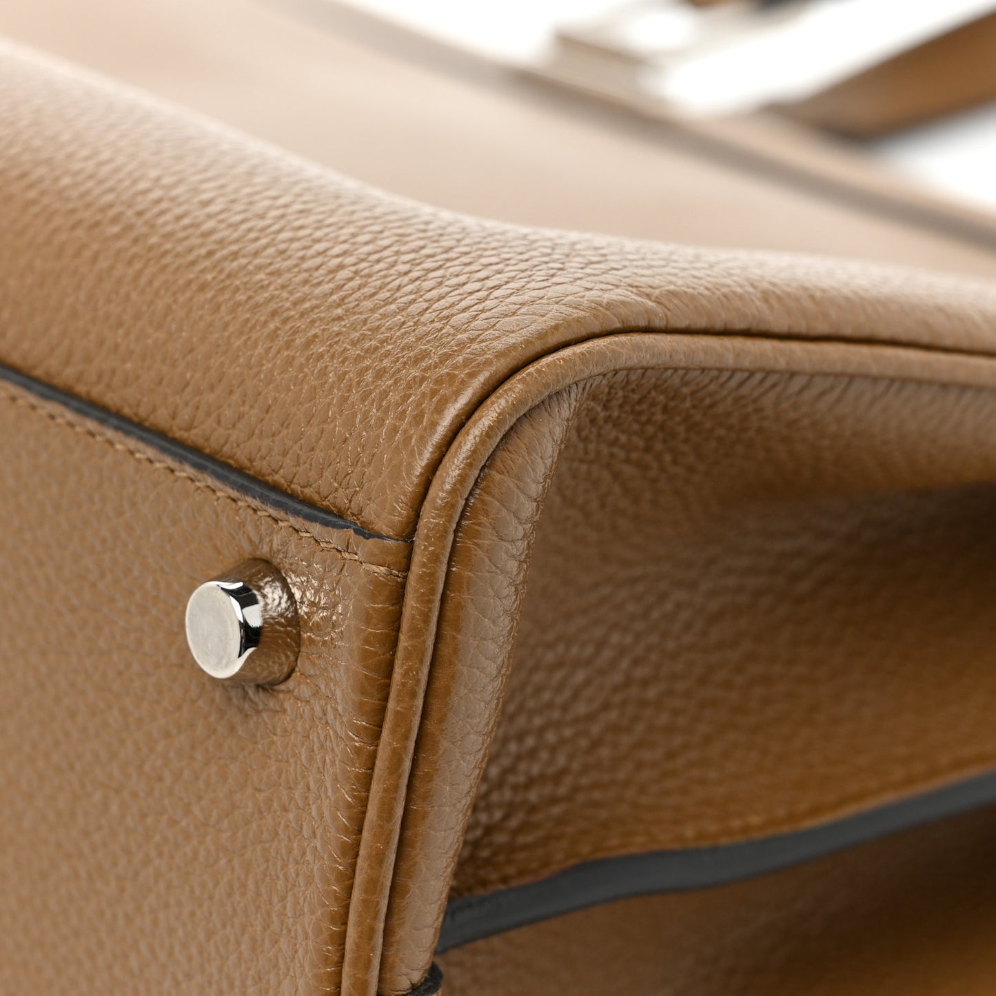Grainy Calfskin Medium Zumi Top Handle Bag Friky Taupe