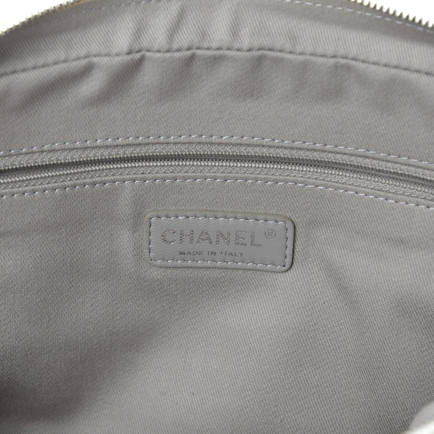 Chanel Caviar Quilted Jumbo Easy Flap Dark White 7 of 11
