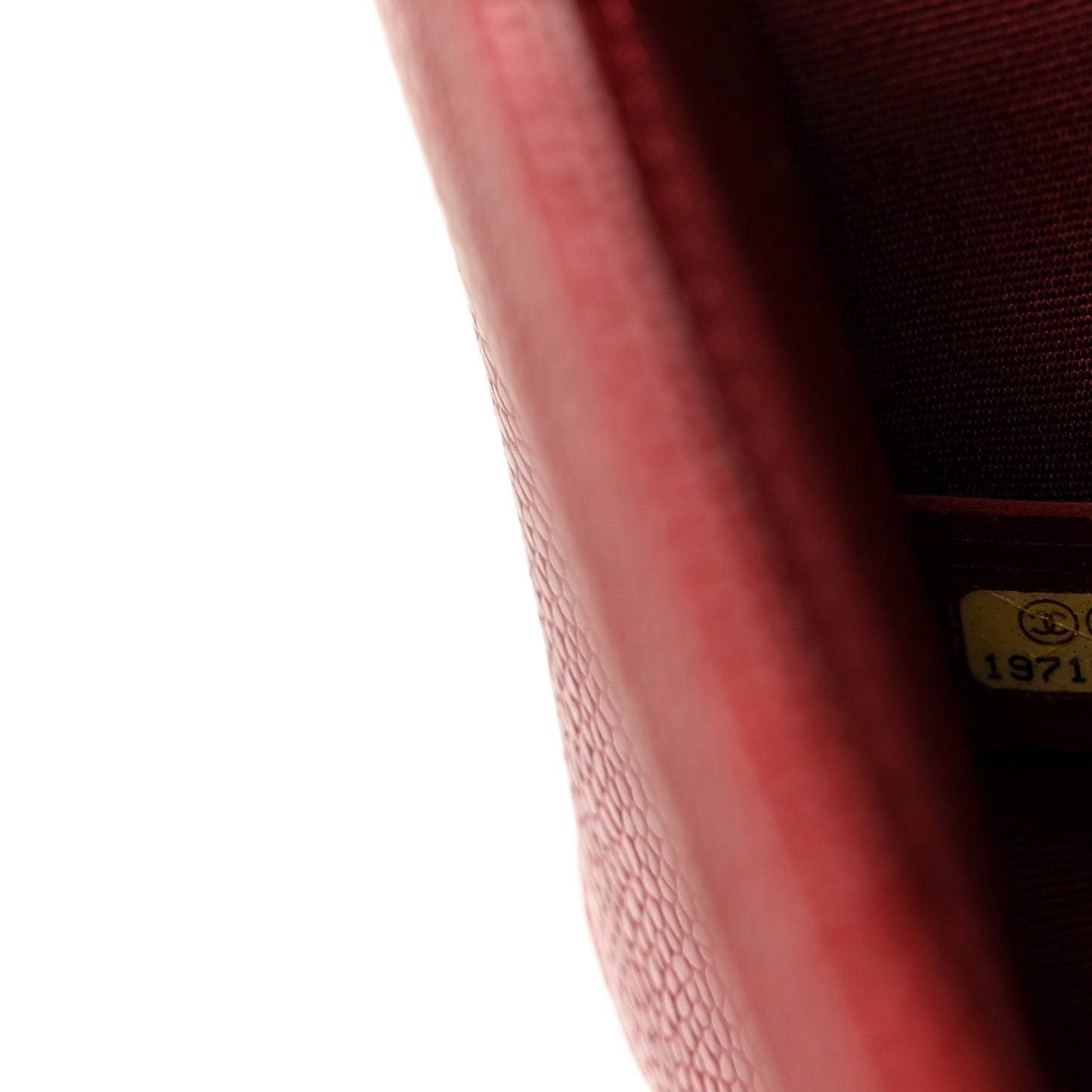 Caviar Quilted Medium Boy Flap Dark Red