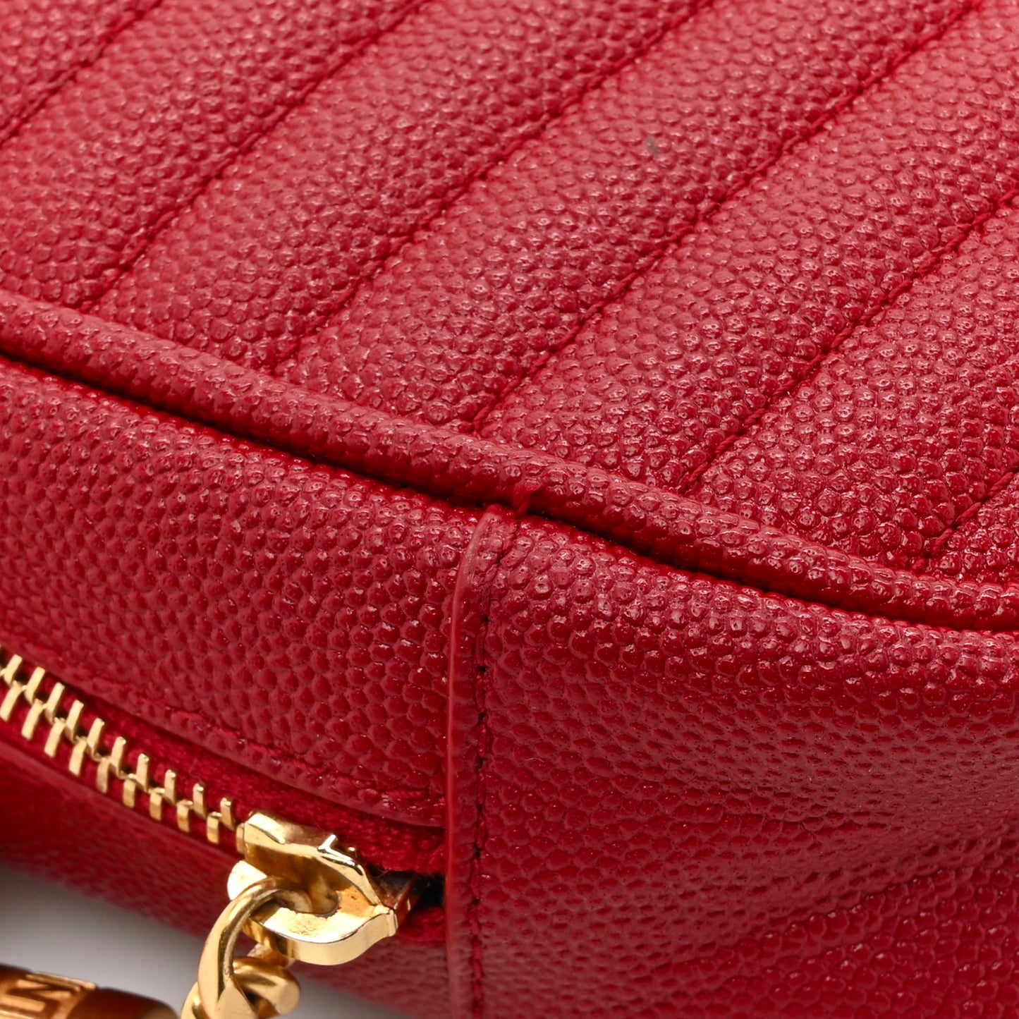 Grain De Poudre Matelasse Monogram Mini Lou Camera Bag Eros Red