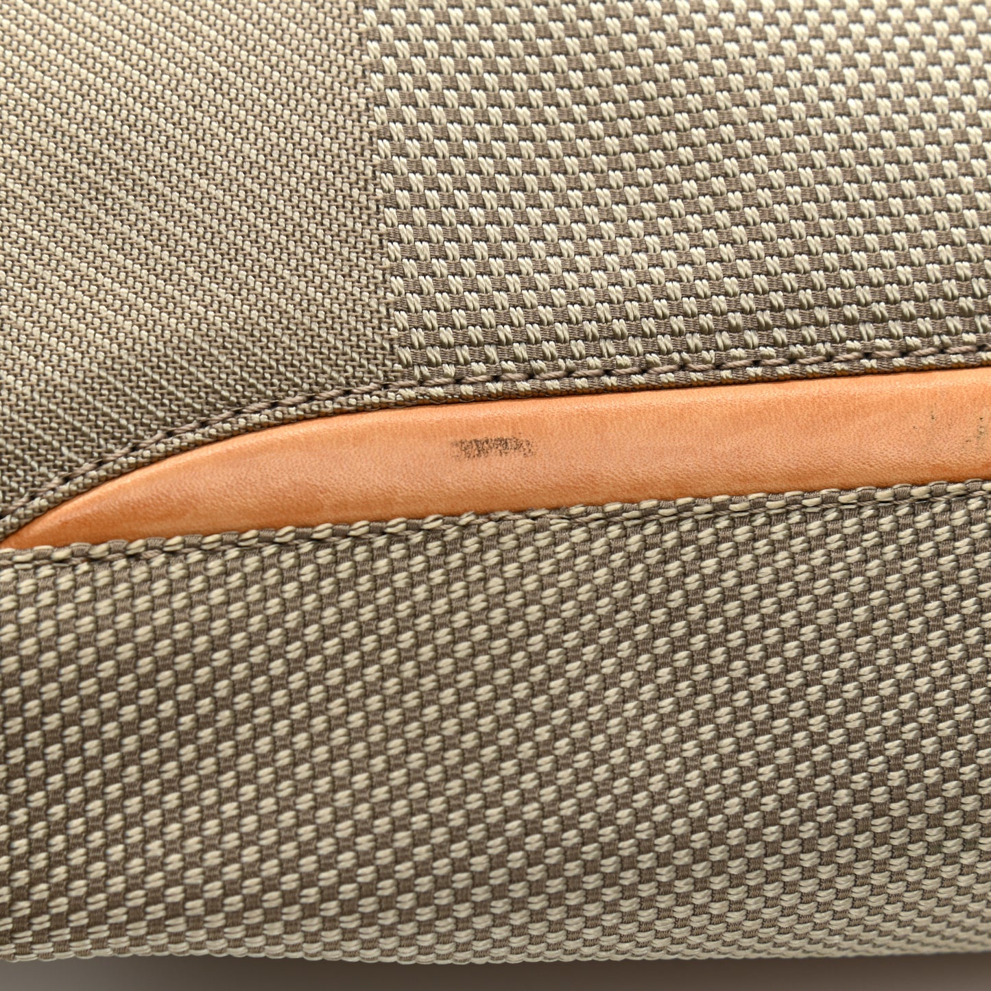 Damier Geant Compagnon Messenger Sable