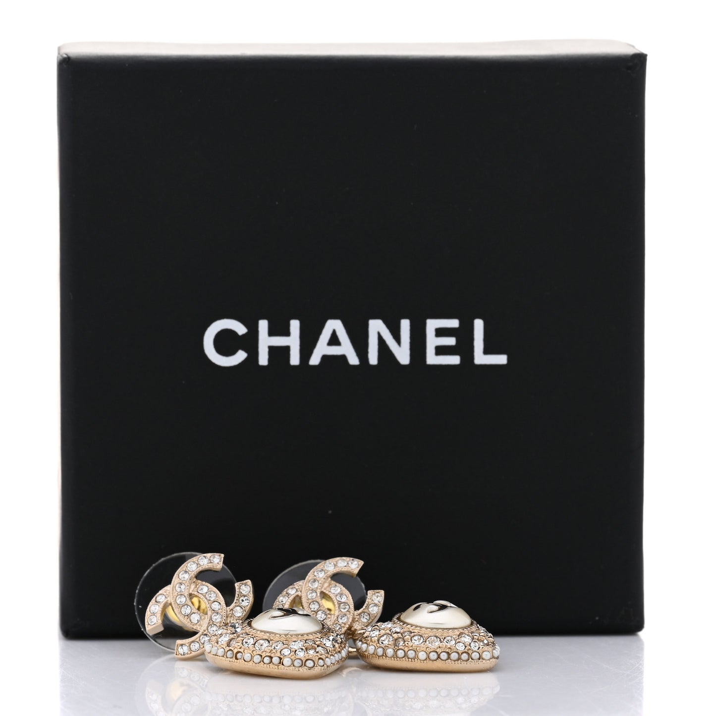 Pearl Crystal CC Heart Drop Earrings Gold White
