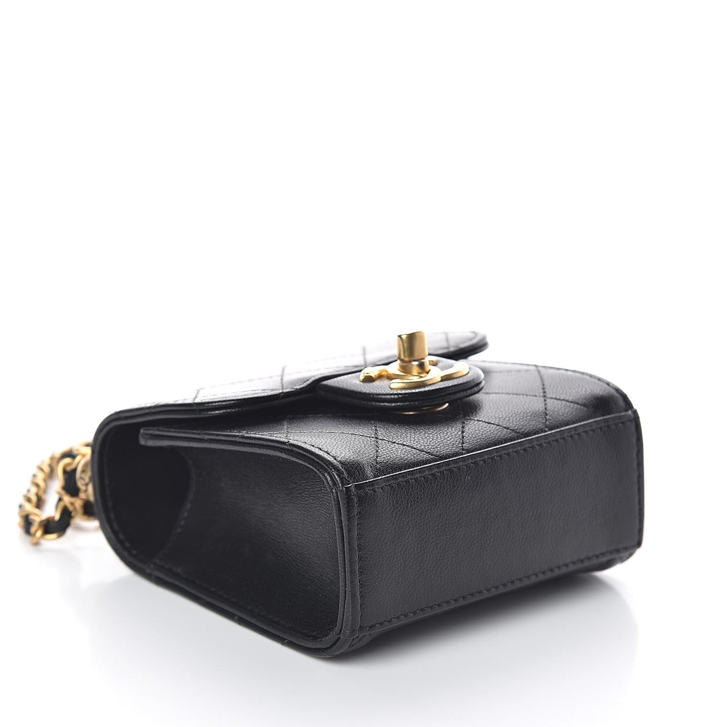 Goatskin Chic Pearls Clutch On Chain Black
