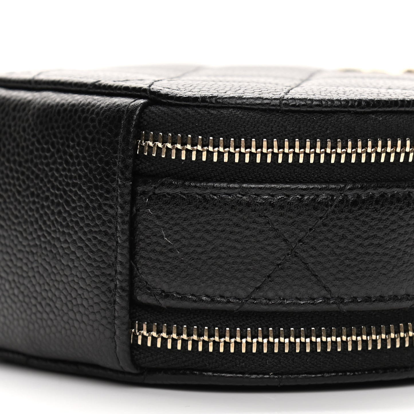 Caviar Quilted Round Handle With Care Vanity With Chain Black