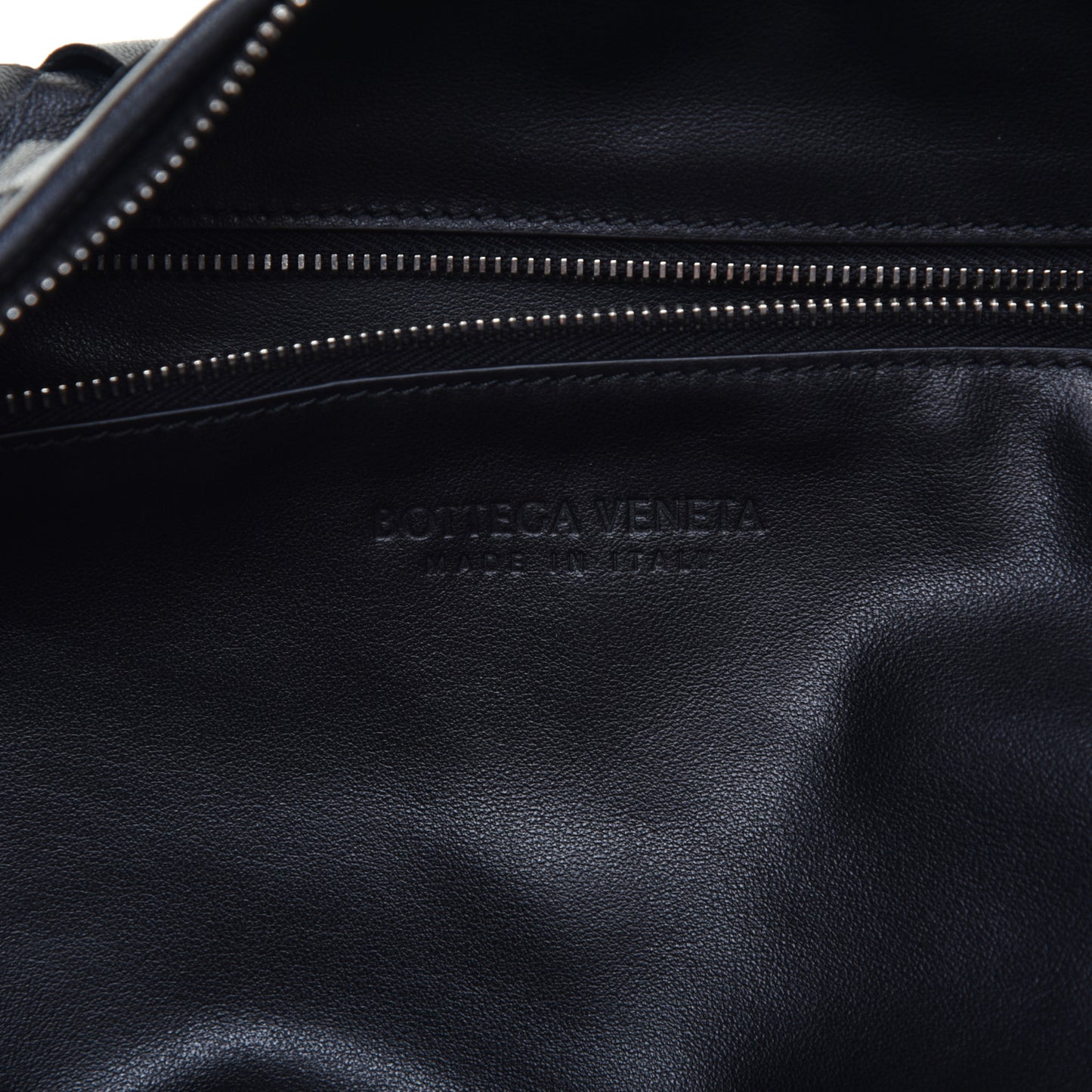 Nappa Intrecciato Medium Jodie Black