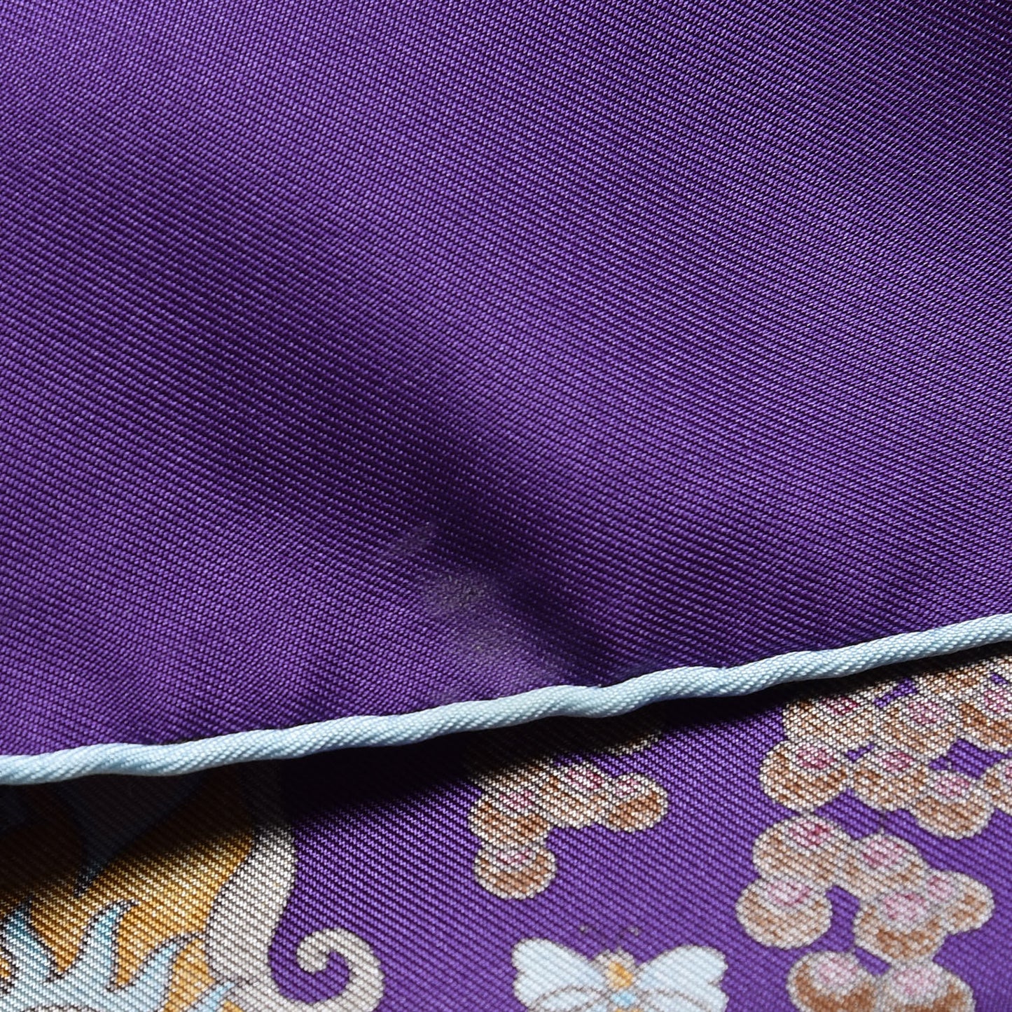 Silk De Tout Coeur Scarf 90