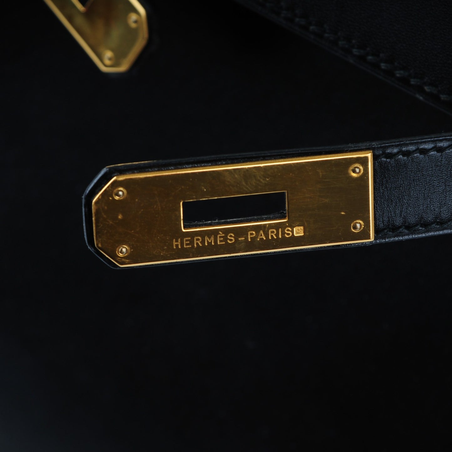 Box Kelly Sellier 28 Black