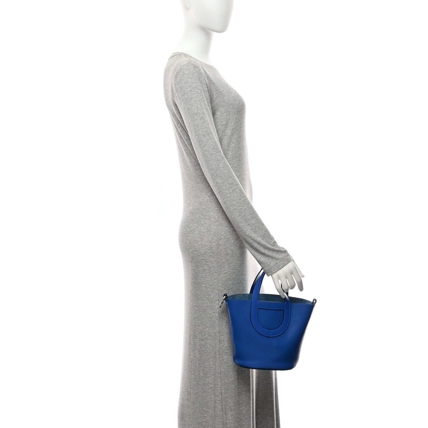 Hermes Taurillon Clemence Swift In-The-Loop 18 Bag Bleu Royal 2 of 10