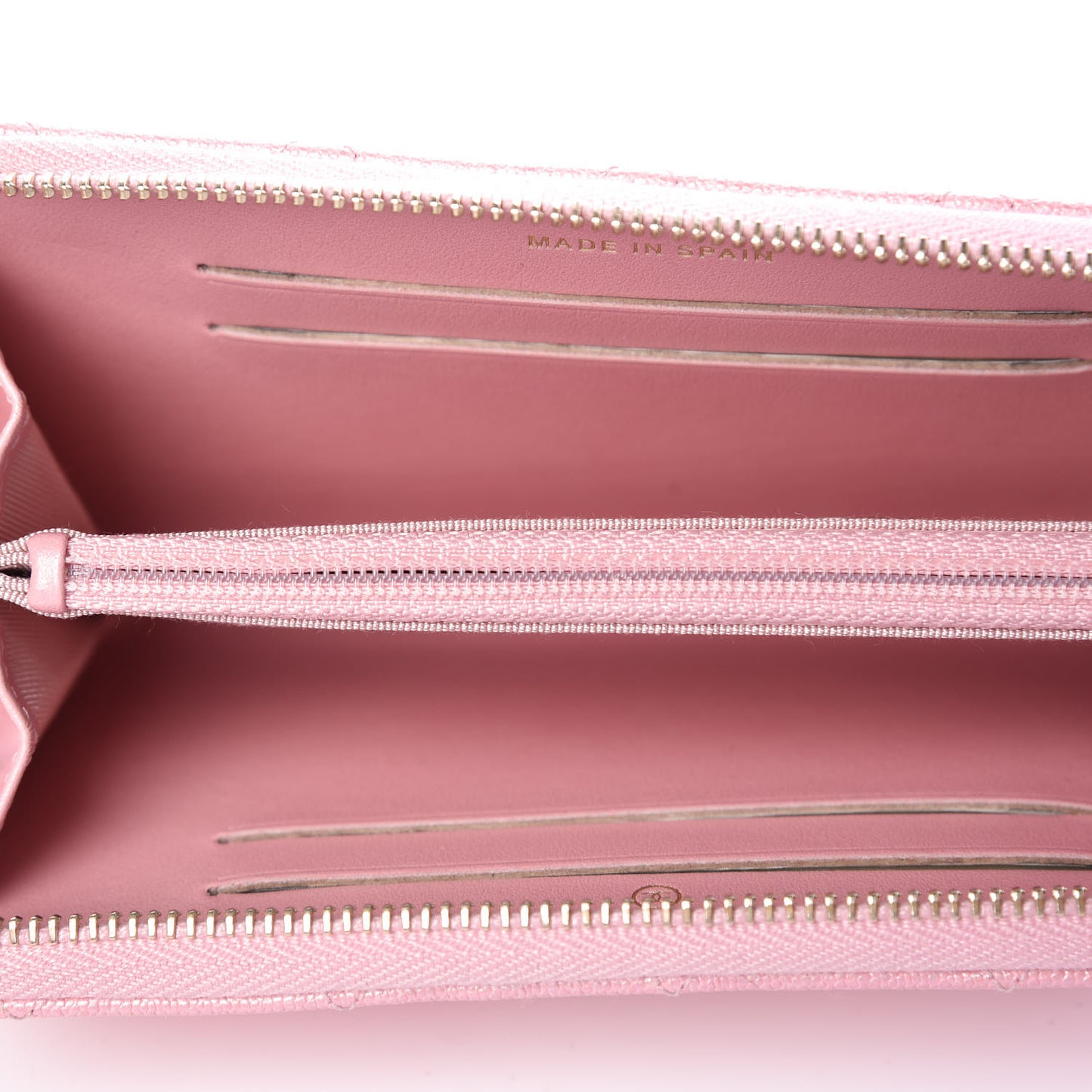 Iridescent Caviar Quilted Medium Zip Around Wallet Pink