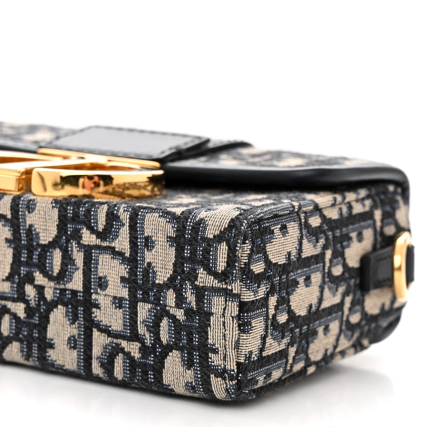 Oblique 30 Montaigne Box Bag Blue