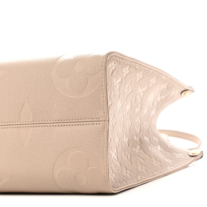 Louis Vuitton Empreinte Monogram Giant Onthego MM Tourterelle 9 of 10
