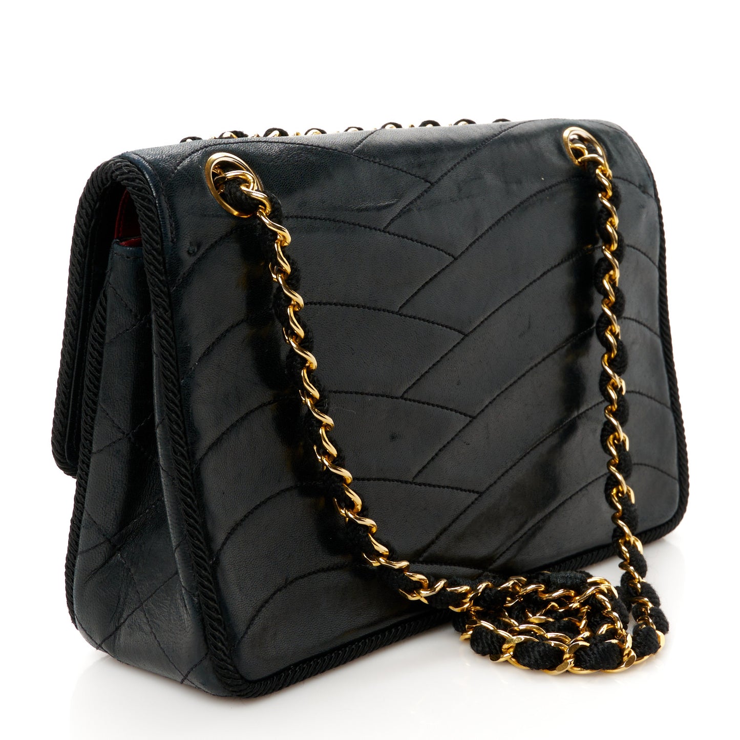 Lambskin Scallop Quilted Single Flap Black