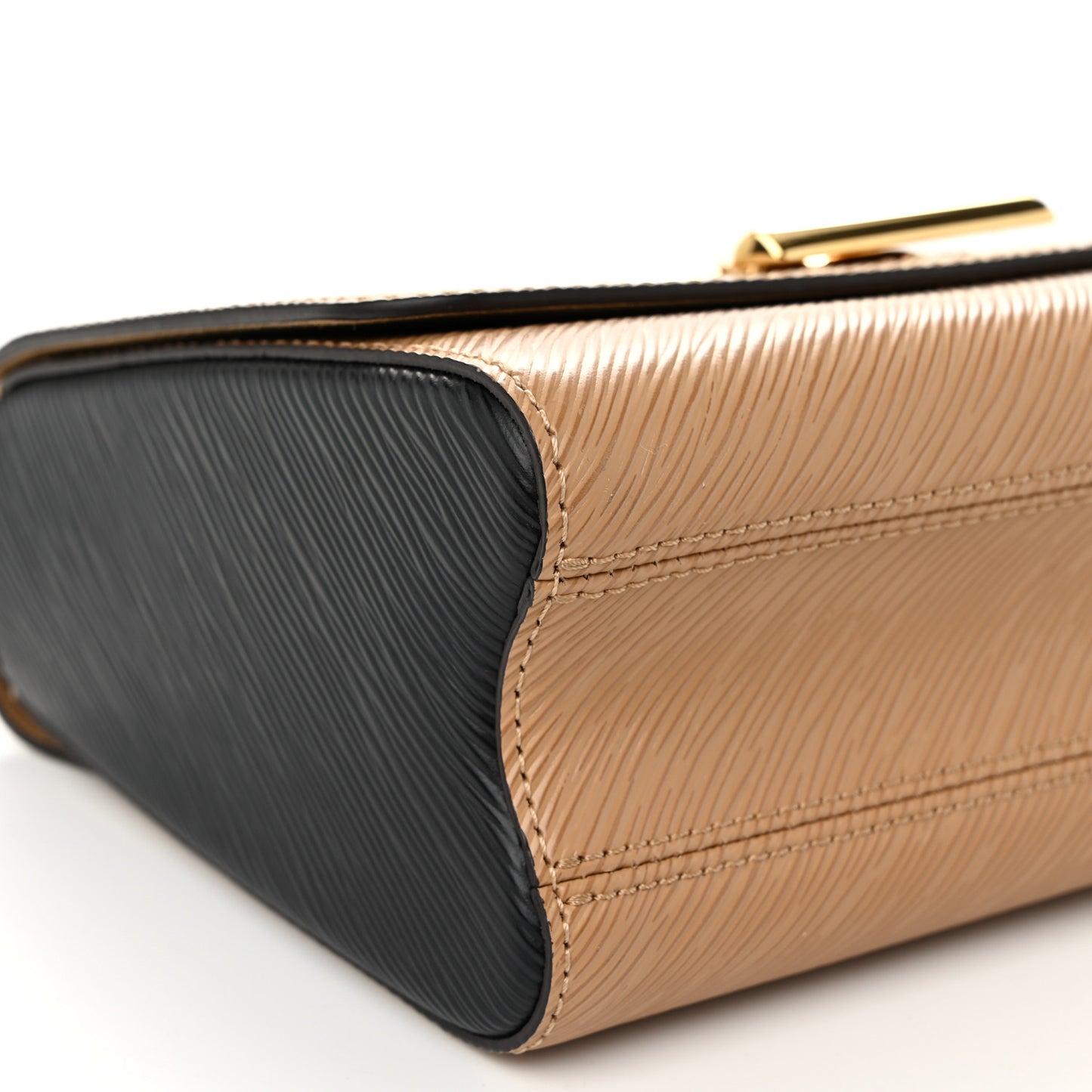 Epi Twist Shoulder Bag MM Camel