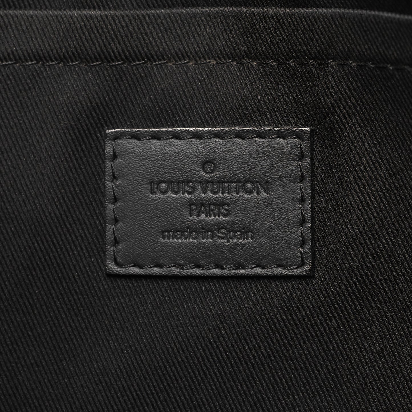 Calfskin Monogram Shadow Discovery Pochette Black