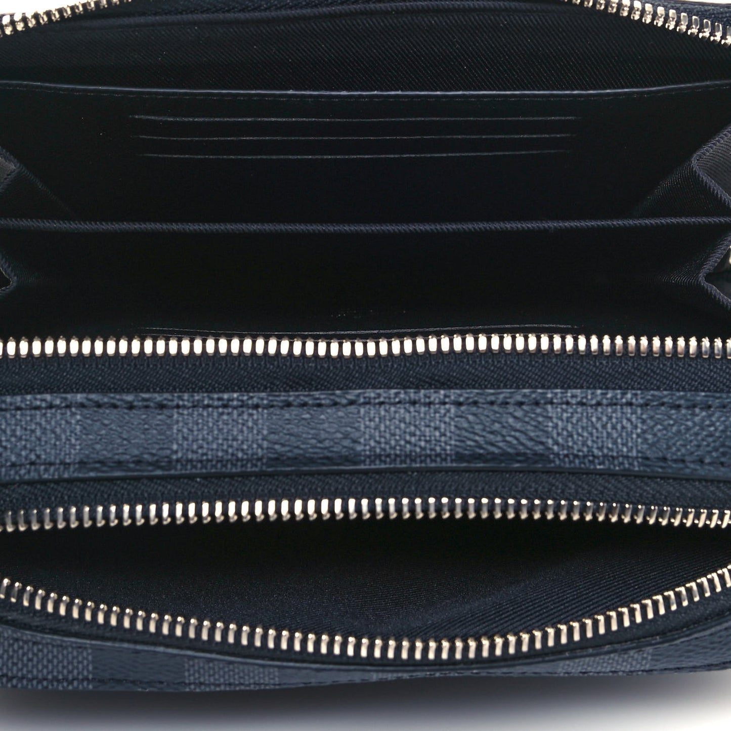 Damier Graphite Alpha Wearable Wallet
