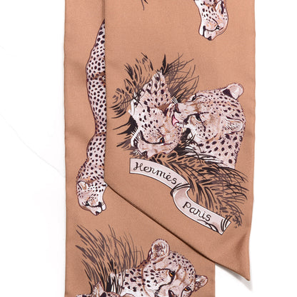 Hermes Silk Guepards Maxi Twilly Slim Beige Taupe Ebene 2 of 6