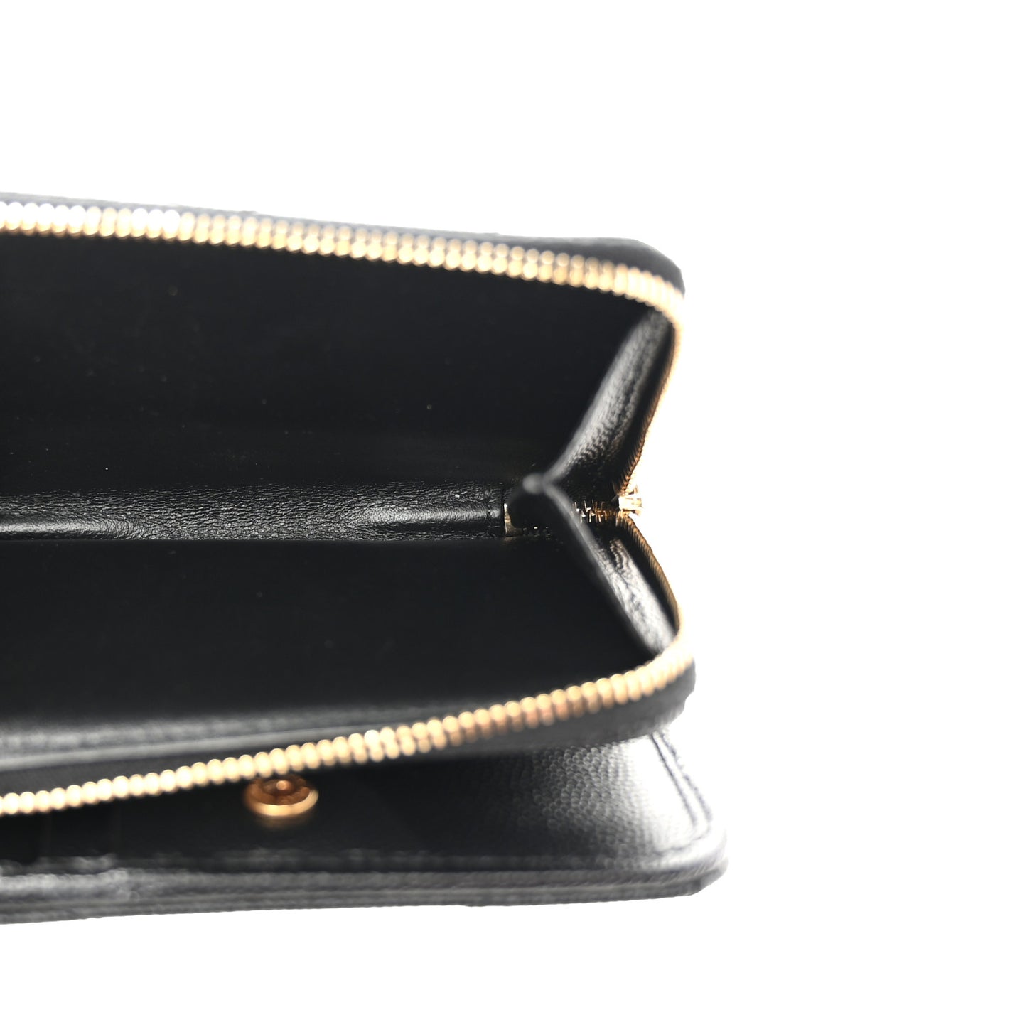 Grain De Poudre Matelasse Chevron Monogram Compact Zip Around Wallet Black