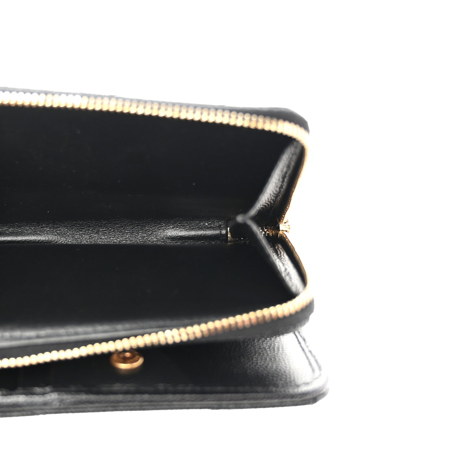 Saint Laurent Grain De Poudre Matelasse Chevron Monogram Compact Zip Around Wallet Black 6 of 8