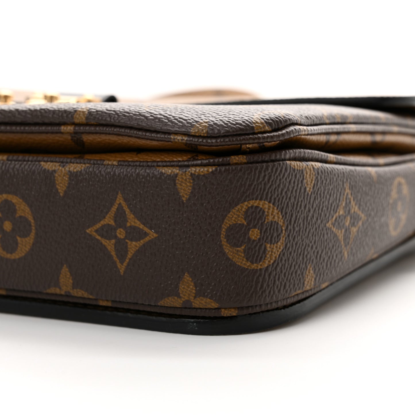 Reverse Monogram Pochette Metis