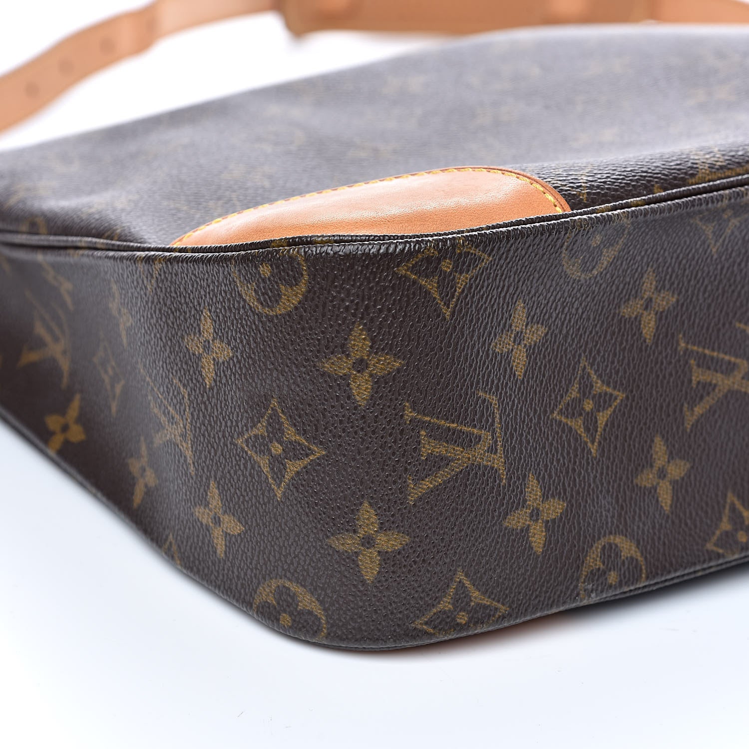 Louis Vuitton Monogram Boulogne 30 7 of 11