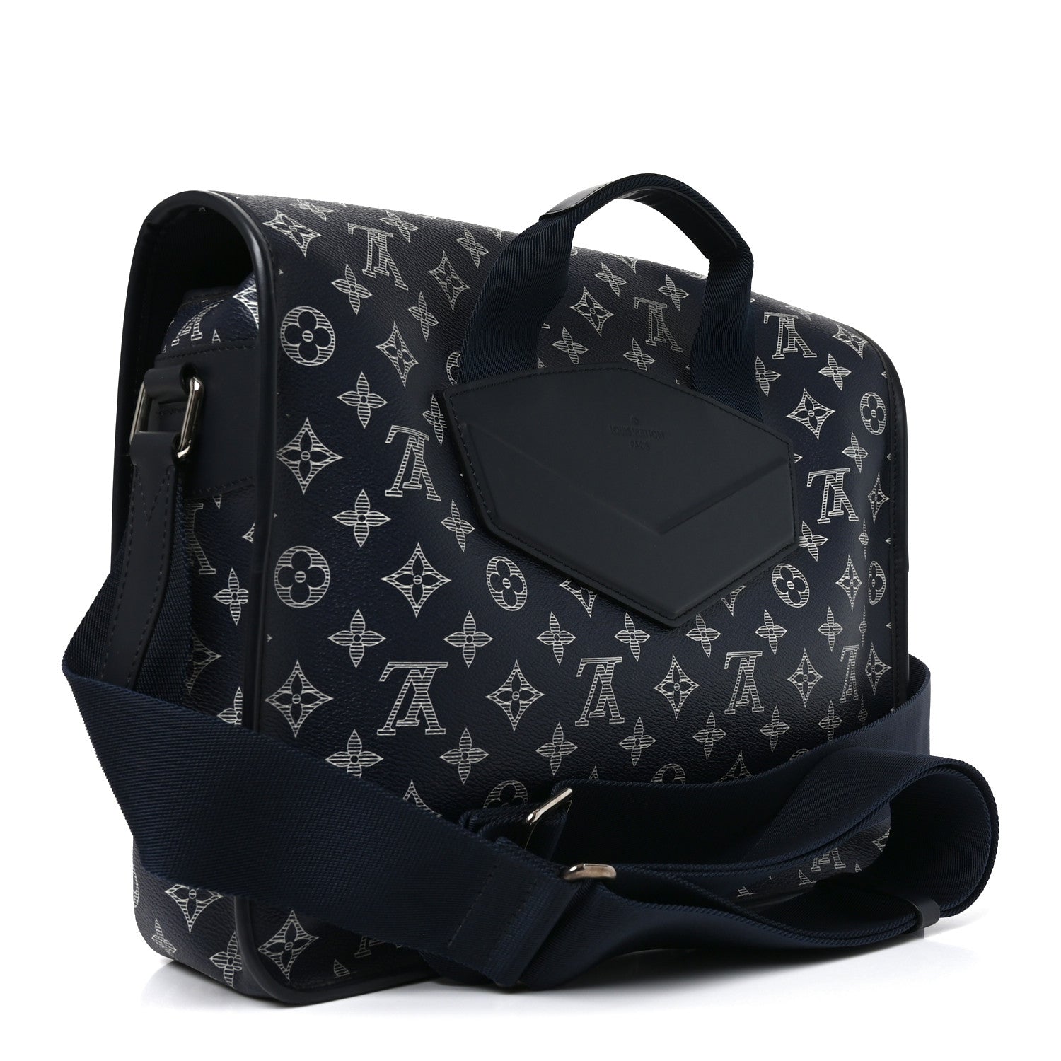 Louis Vuitton Savane Monogram Zebra Chapman Messenger GM Encre 3 of 9