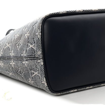 Louis Vuitton Monoglam Neverfull MM Blue 9 of 10