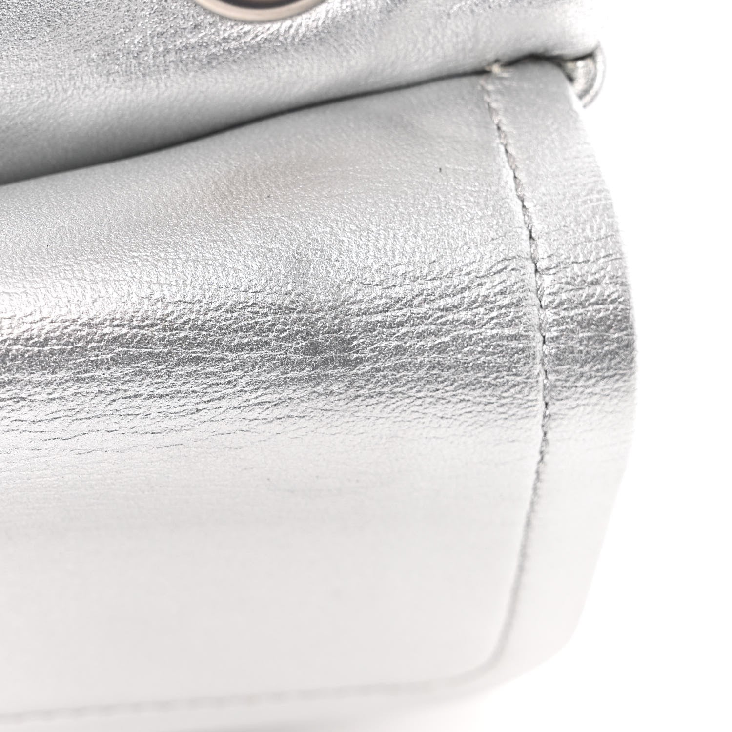 Chanel Metallic Lambskin Quilted 2.55 Reissue 226 Flap Silver 11 of 12
