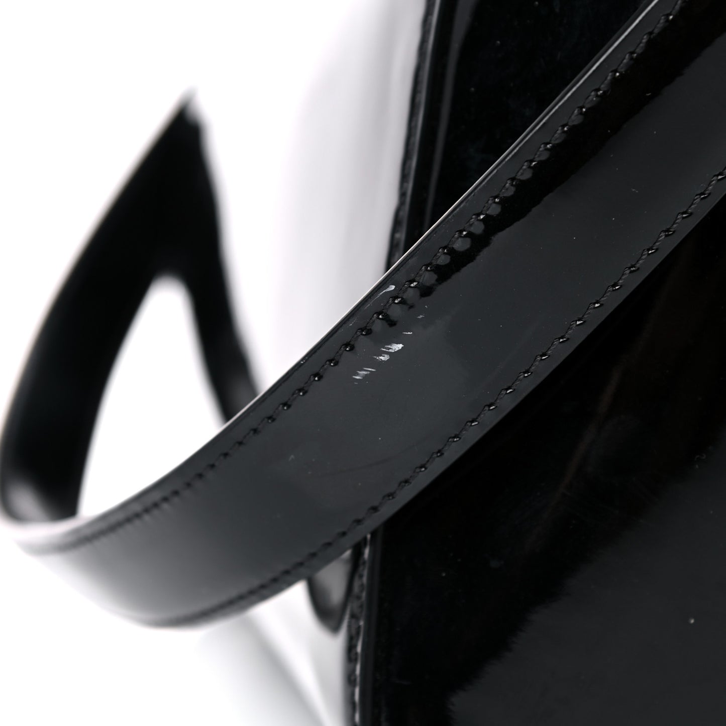 Patent Calfskin Small Antigona Black
