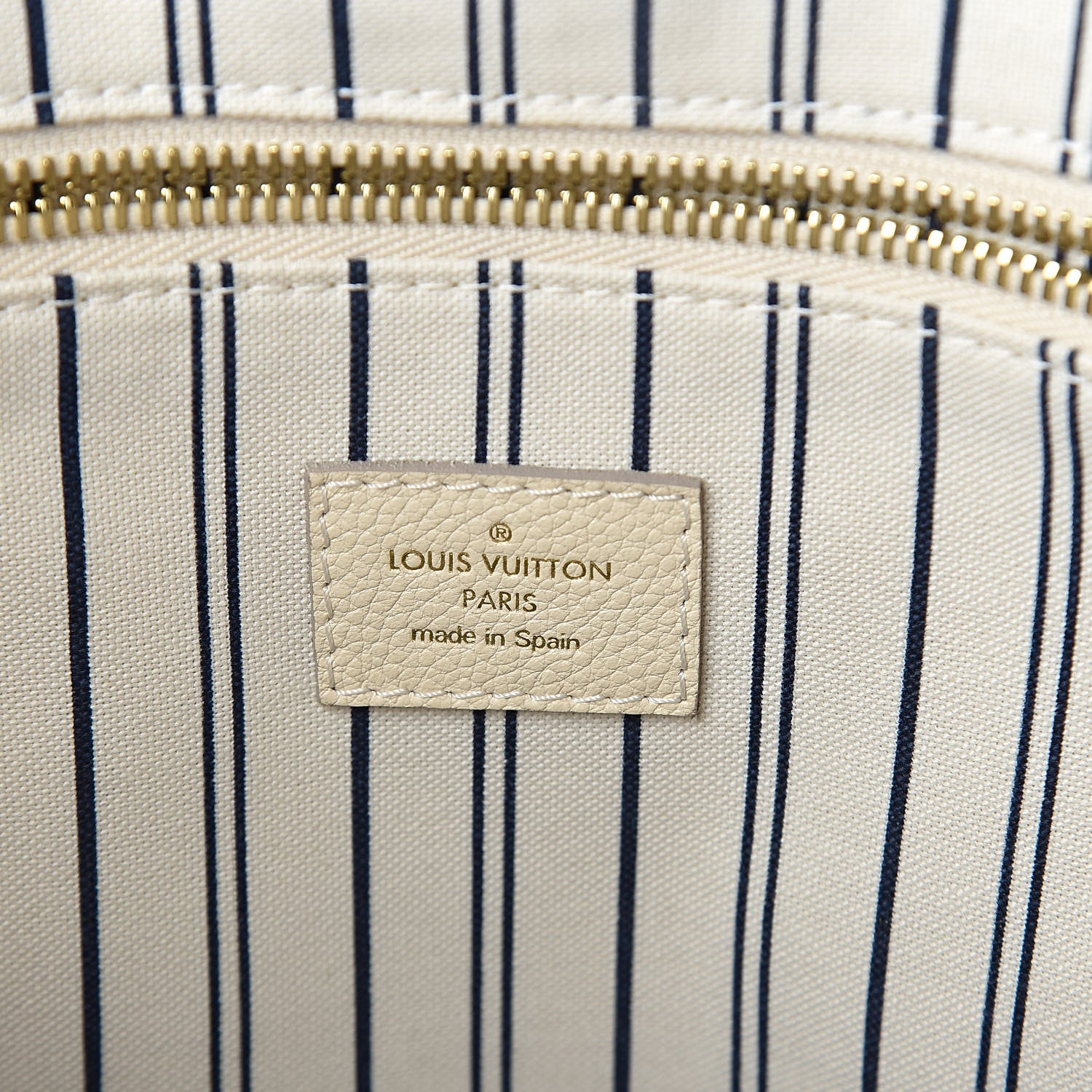 Louis Vuitton Empreinte Citadine PM Neige 6 of 11