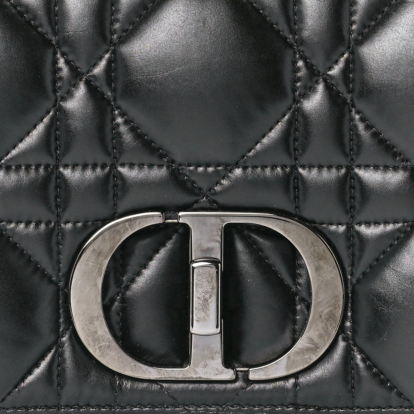 Calfskin Macrocannage Medium Caro Bag Black