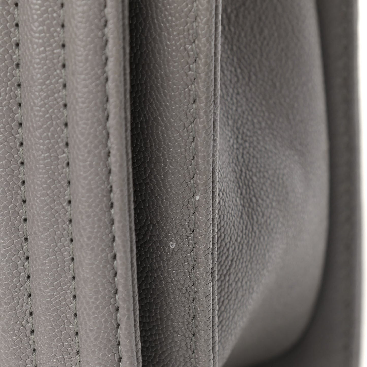 Caviar Quilted New Medium Boy Flap Grey