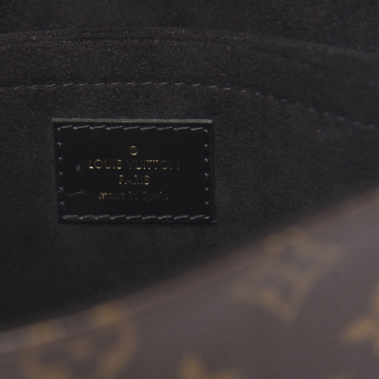 Louis Vuitton Epi Monogram Saint Michel Black 6 of 14