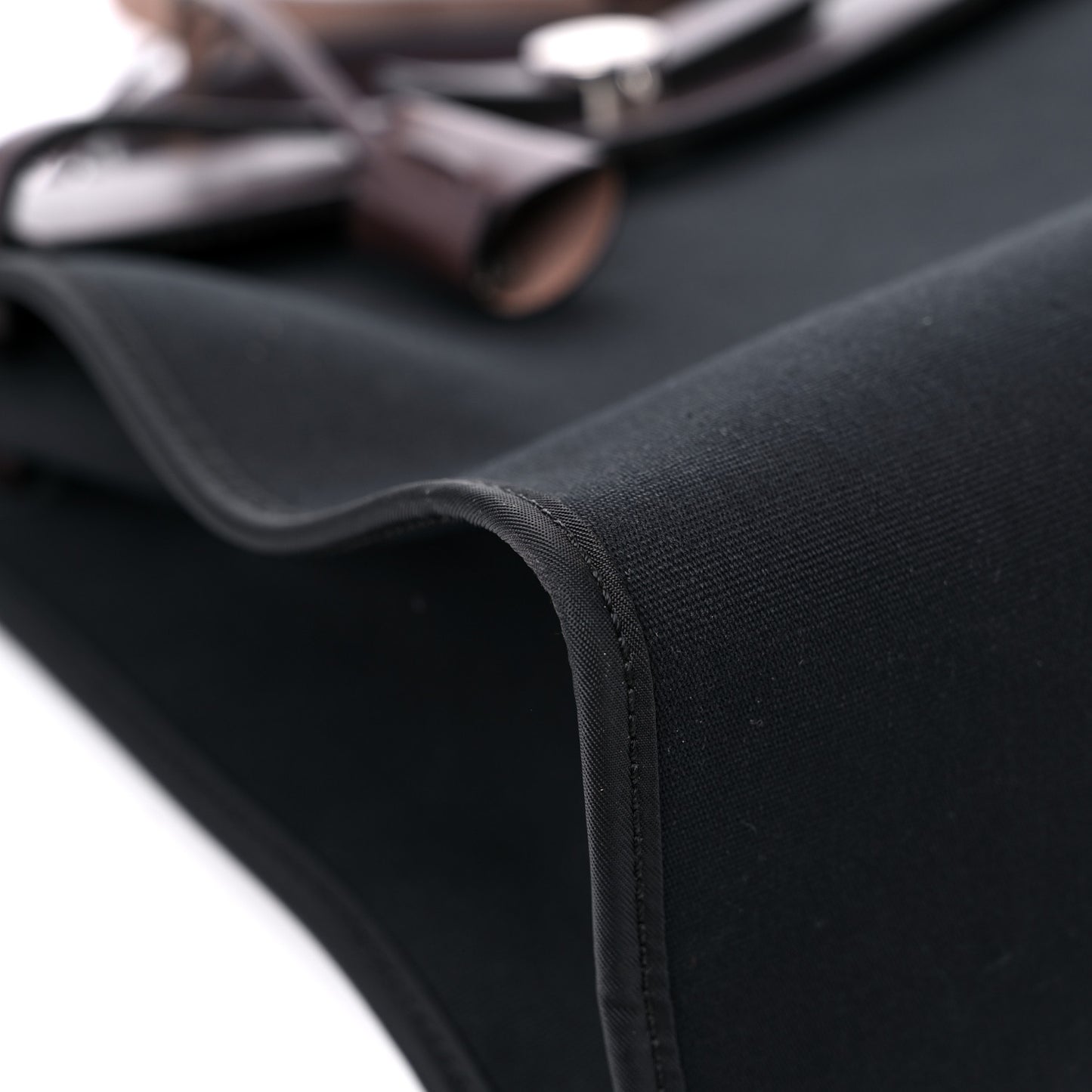 Toile Vache Hunter Herbag Zip 31 PM Black Ebene