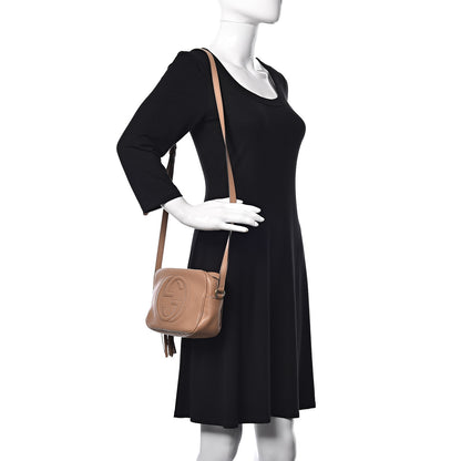 Gucci Pebbled Calfskin Small Soho Disco Bag Camelia 2 of 18