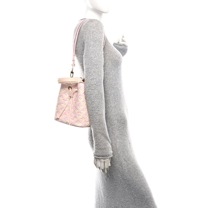 Louis Vuitton Empreinte Monogram Summer Stardust Neonoe BB Pink 2 of 11