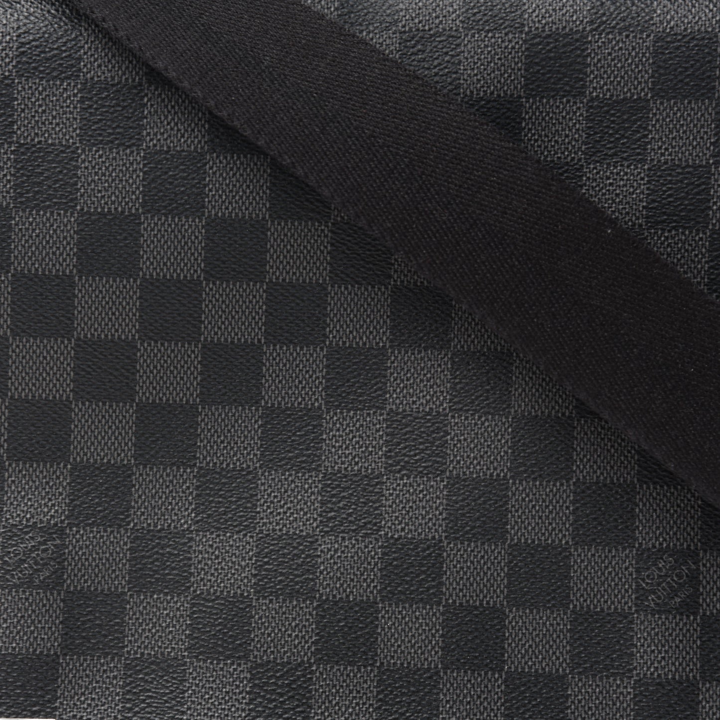 Damier Graphite District PM