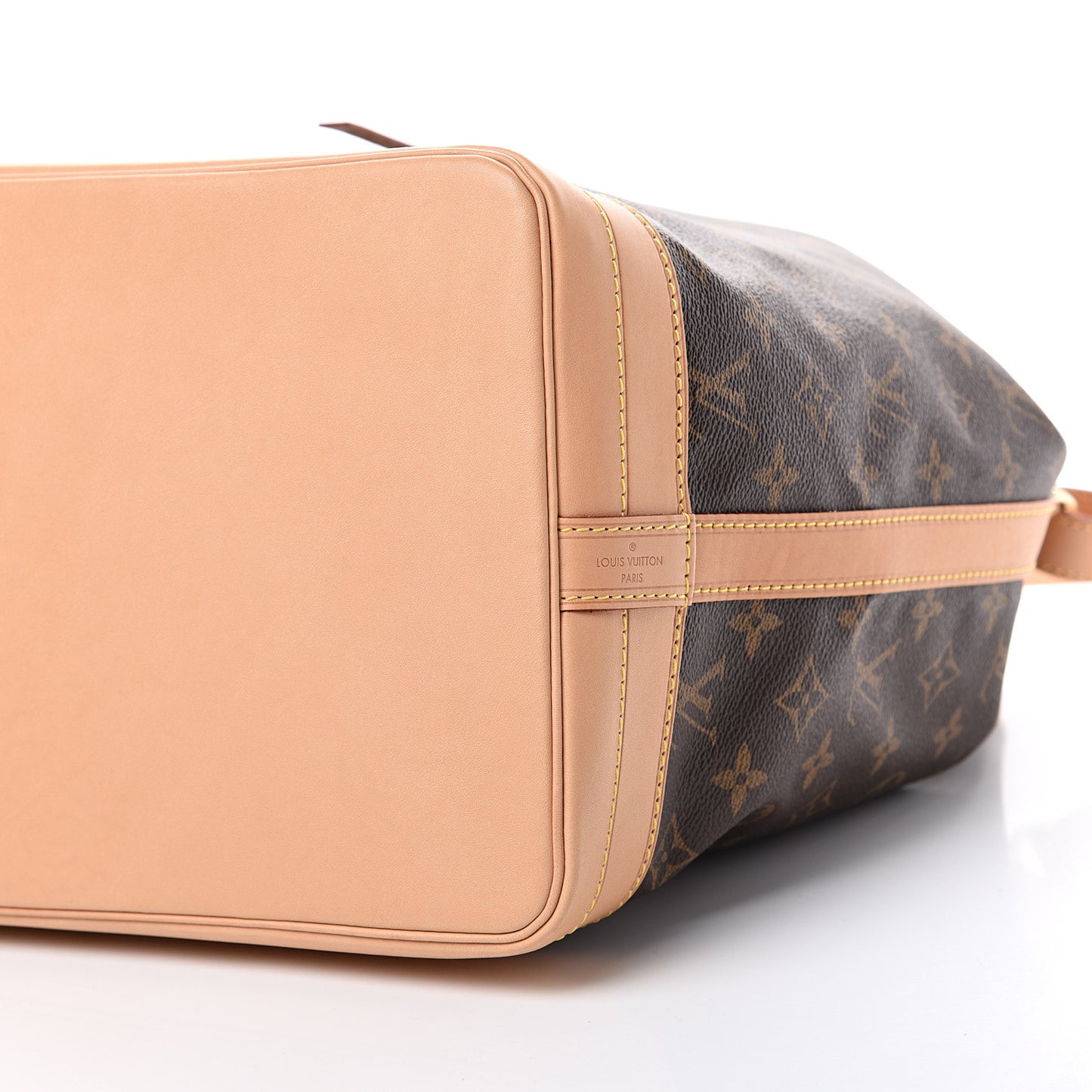 Monogram Noe