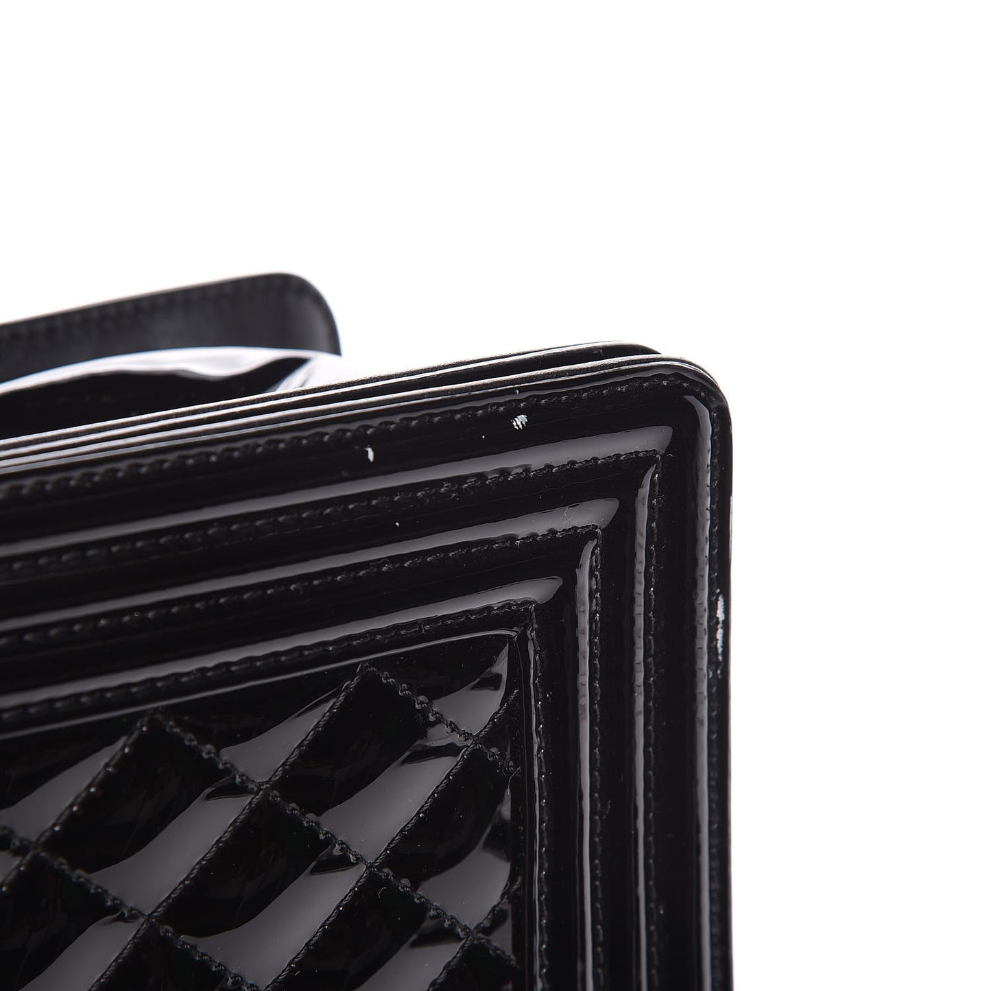 Patent Calfskin Quilted Medium Plexiglass Boy Flap Black
