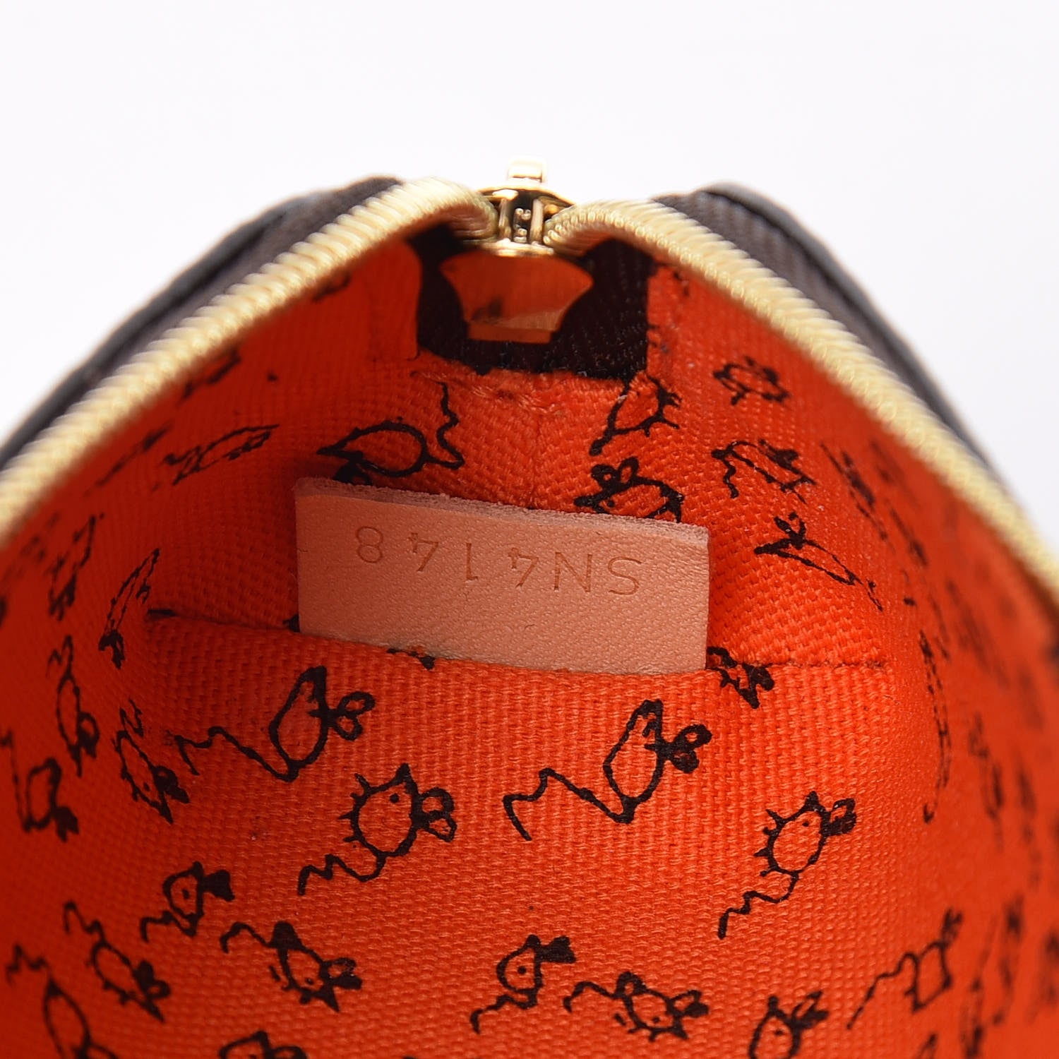 Louis Vuitton Catogram Elizabeth Pouch Orange Marron 7 of 10