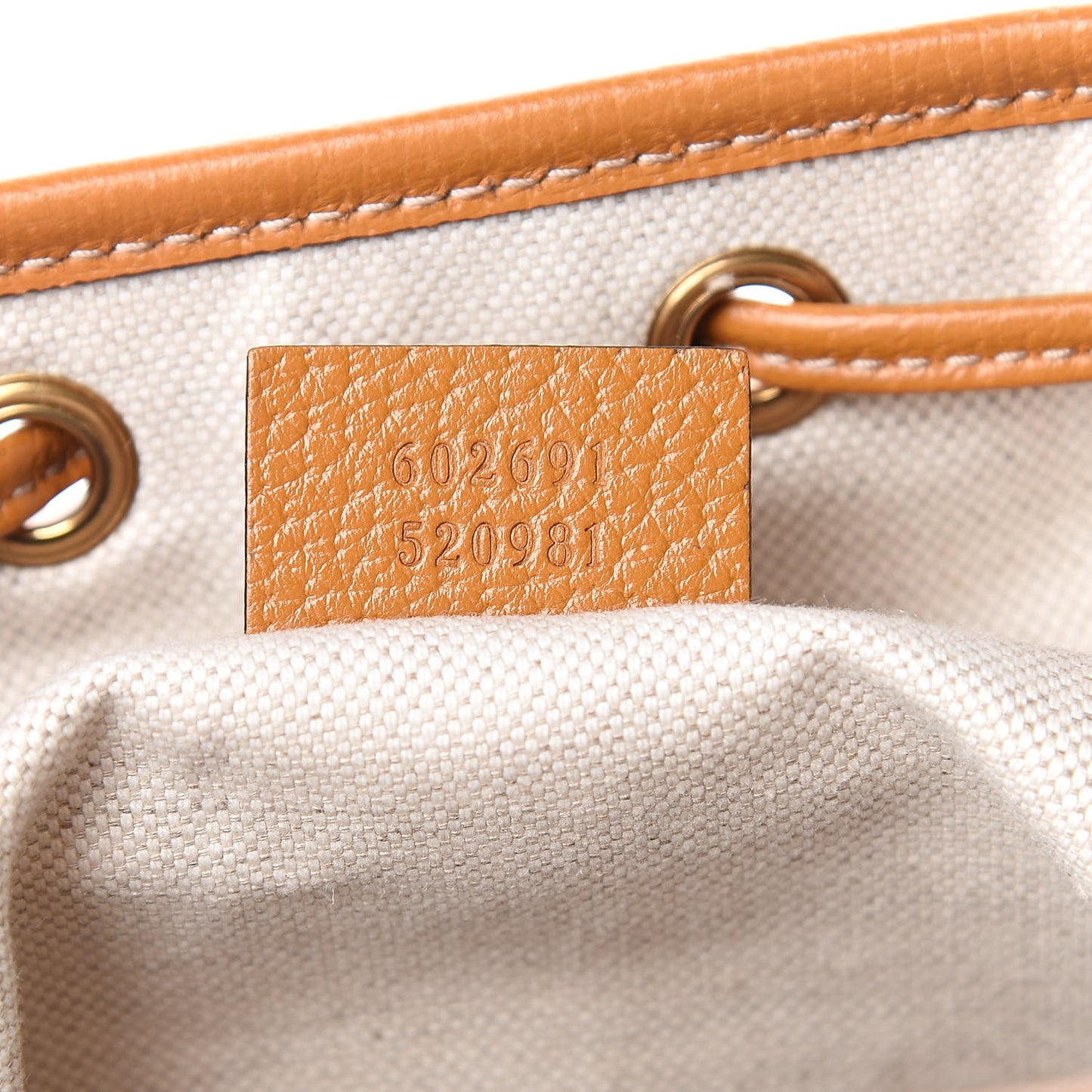 X DISNEY Mini Vintage GG Supreme Monogram Bucket Bag Beige Vintage Sun Oil