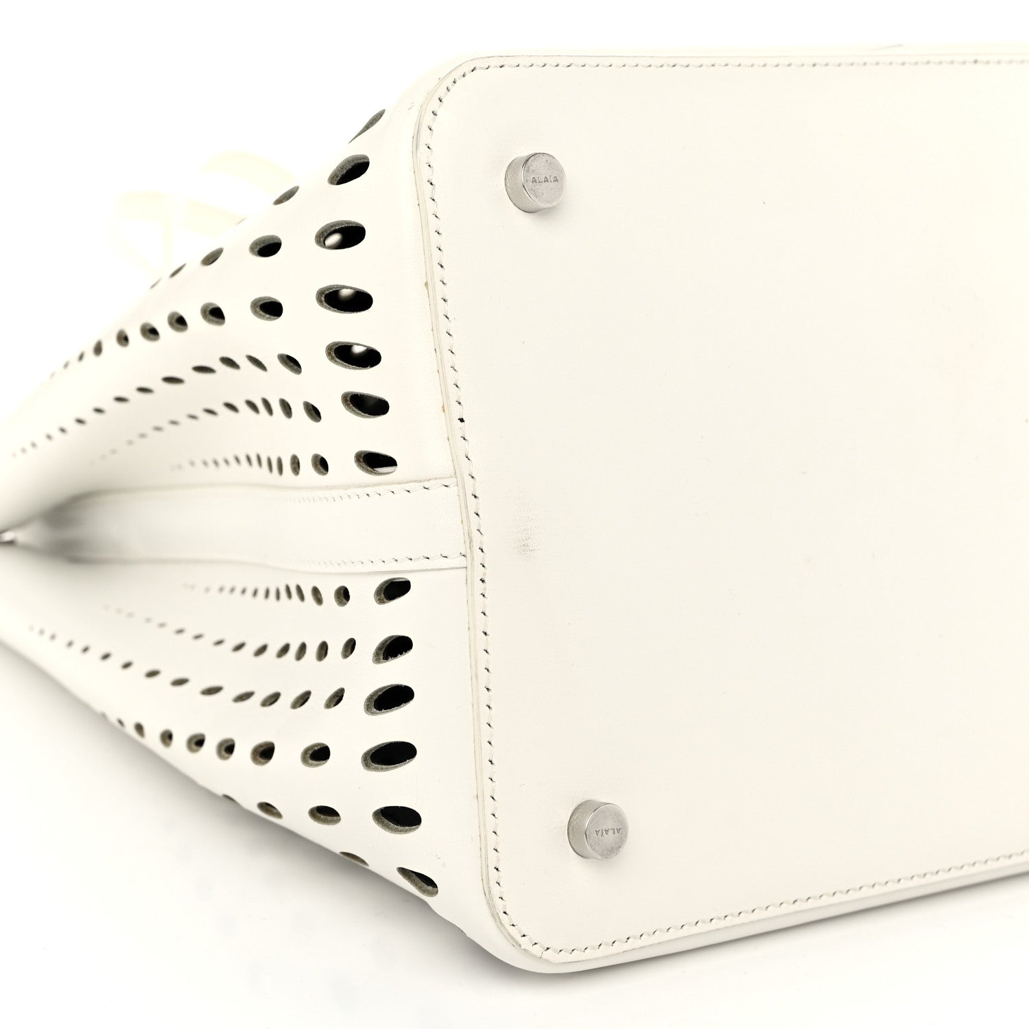 Alaia Calfskin Laser Cut Mina 32 Bag White 10 of 12