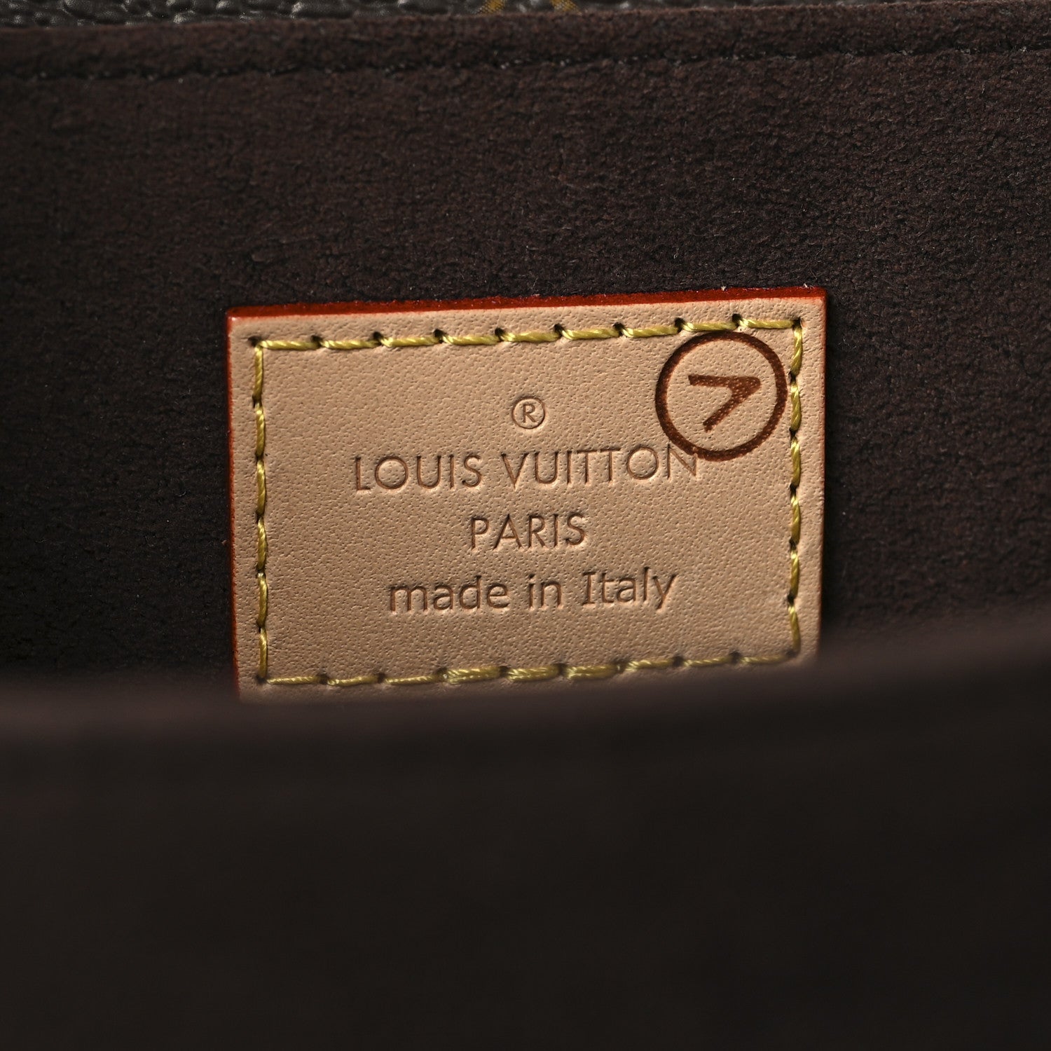 Louis Vuitton Monogram Pochette Metis 7 of 10