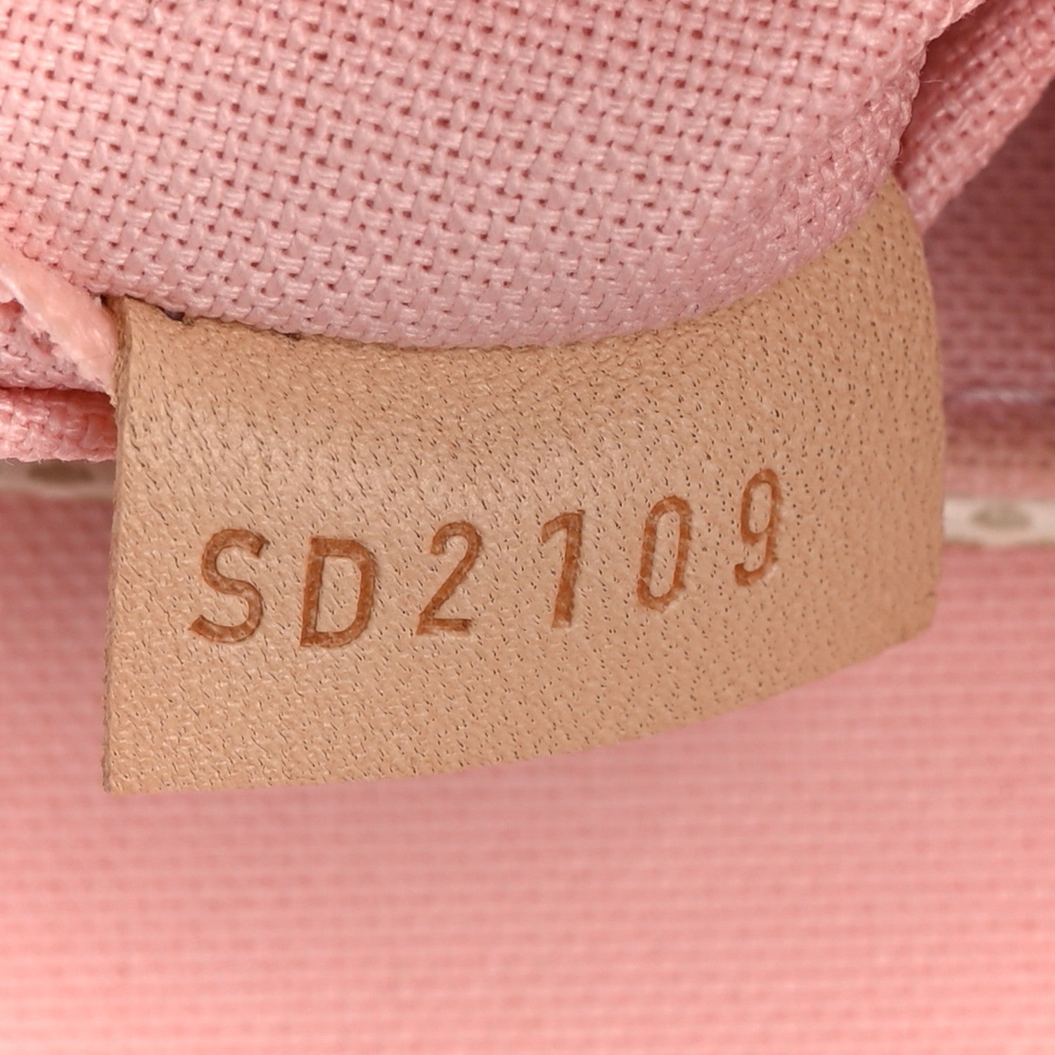 Louis Vuitton Damier Azur Croisette 7 of 10