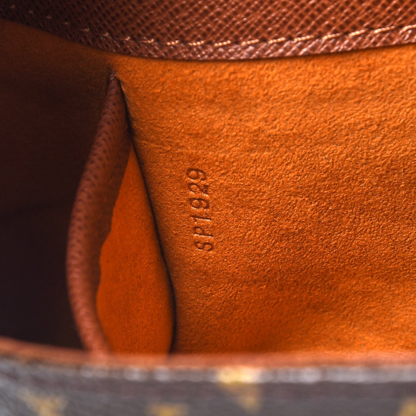 Monogram Musette Tango