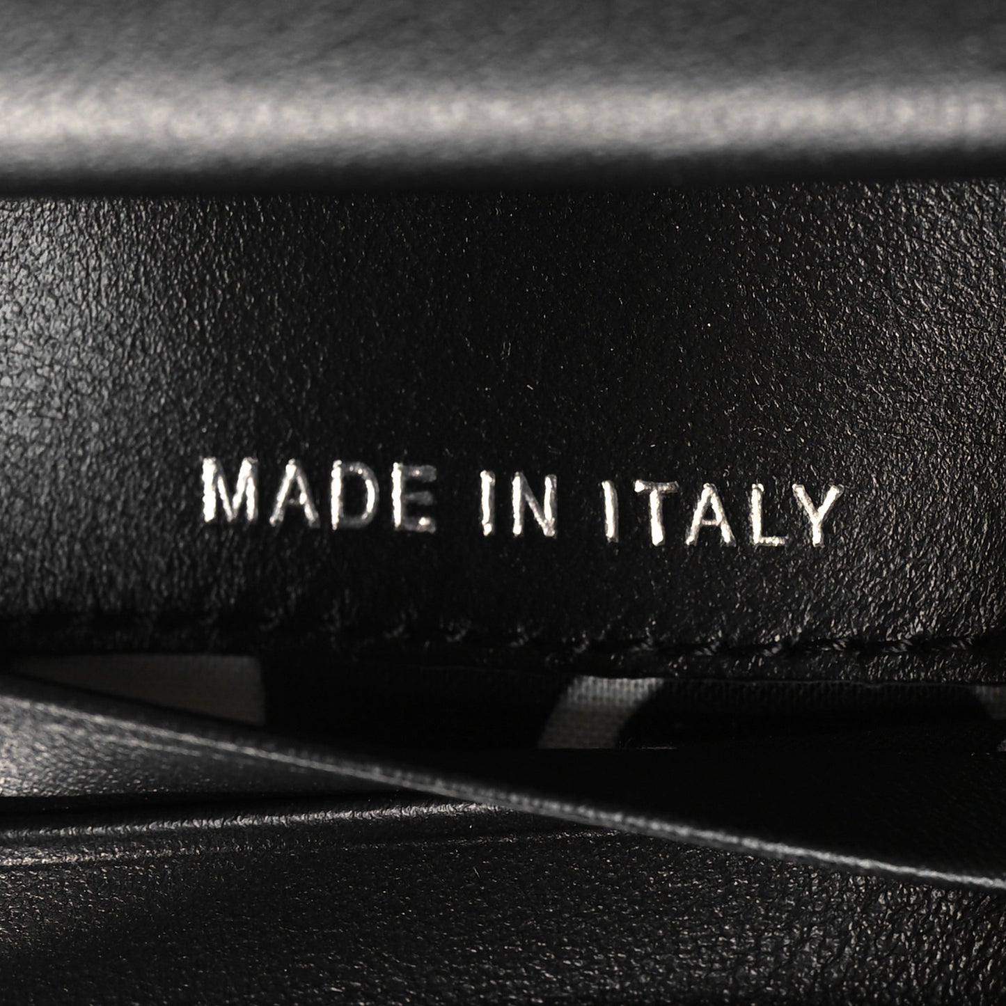 Caviar Quilted Small Bifold Wallet Black