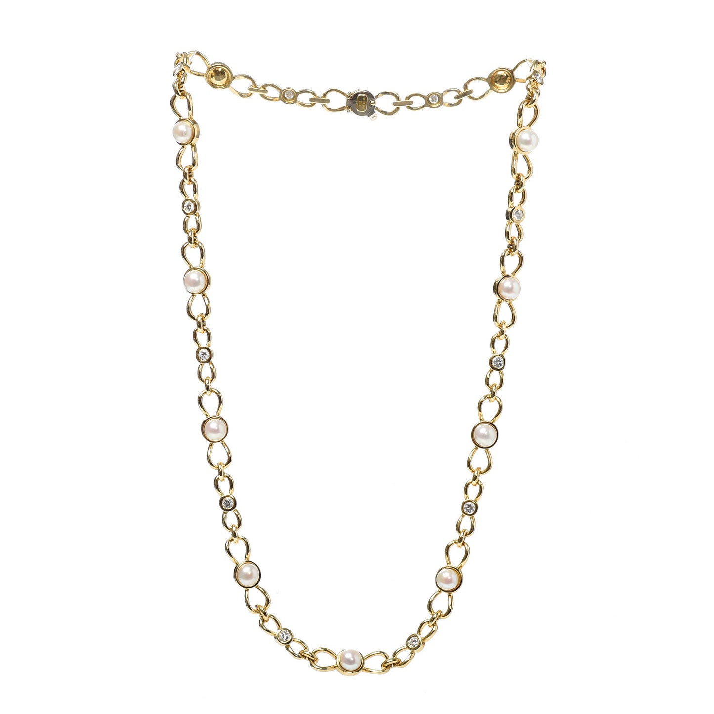 18K Yellow Gold Diamond Pearl 5.5mm Bow Tie Link Necklace