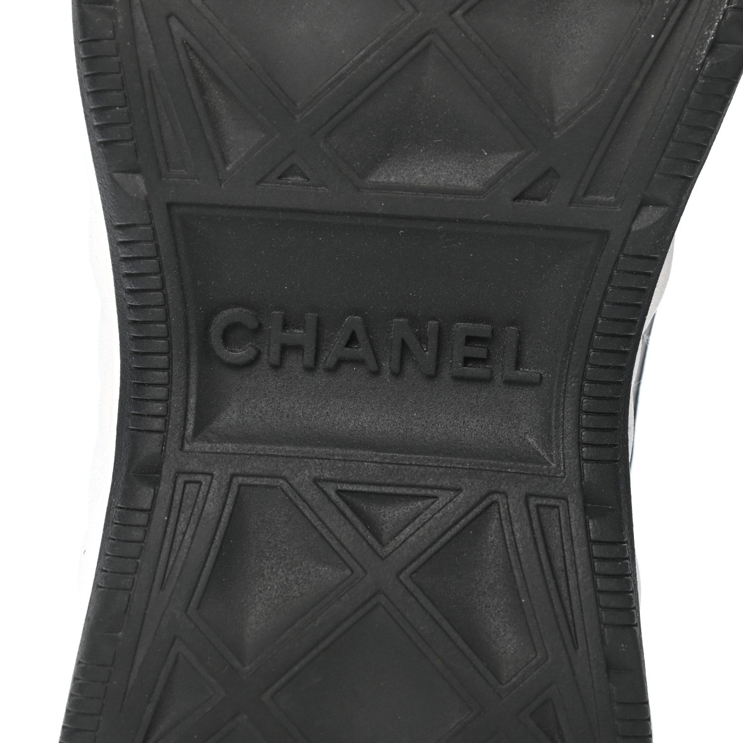 Chanel Velvet Calfskin Mixed Fibers CC Sneakers 37 Black 6 of 8