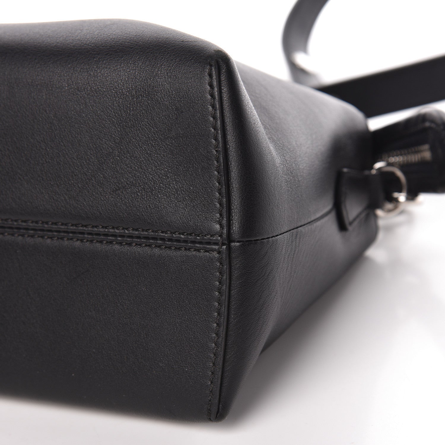 Fendi Vitello Dolce Medium By The Way Boston Bag Black 25 of 25