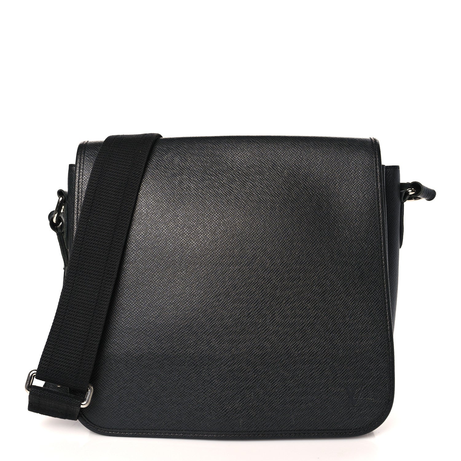 Louis Vuitton Taiga Andrei Ardoise 1 of 8